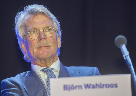 Недружественная России страна потеряла до €80 млрд из-за провала властей