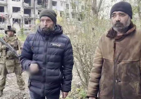 Российские бойцы нашли у пленного диск с необычными фильмами