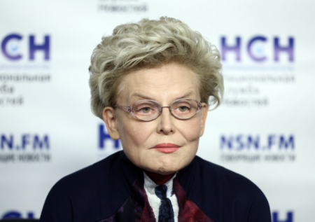 Баснословные доходы, дворец в США, личная жизнь: где сейчас Елена Малышева