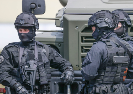 В Подмосковье задержали троих разбойников за нападение на иностранцев