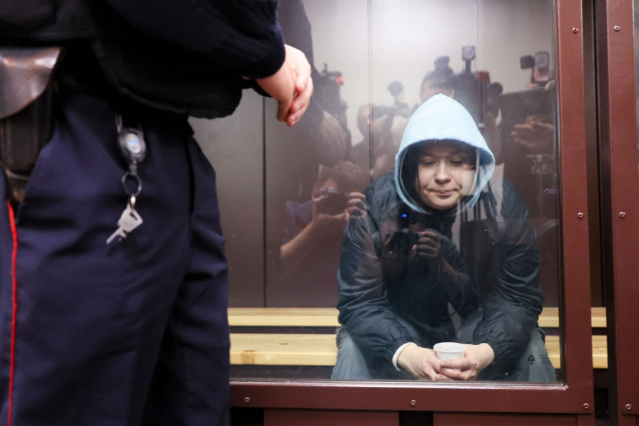 Обвиняемая Елена Цуцкова на заседании об избрании меры пресечения в зале Балашихинского городского суда Московской области