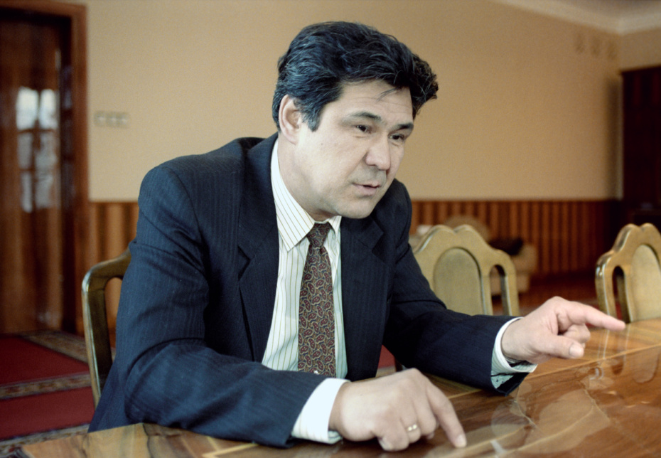 Аман Тулеев, председатель Законодательного собрания Кемеровской области, 1994 год