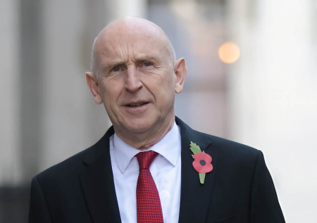 Министр обороны Великобритании обратился с посланием к Путину