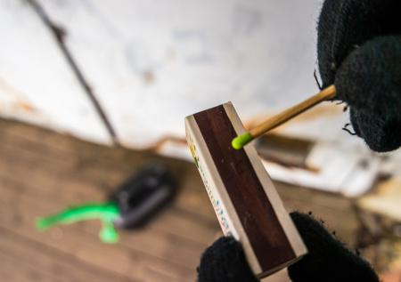 Подросток сжег дотла патрульный автомобиль по просьбе кураторов