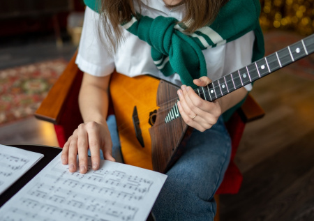 Балалаечник-душитель и педофил-патологоанатом: главные ЧП дня