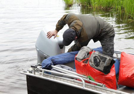 Ремонт лодочного мотора перед консервацией на зиму: чек-лист для проверки