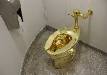 Самый дорогой унитаз в мире продали за $12 млн