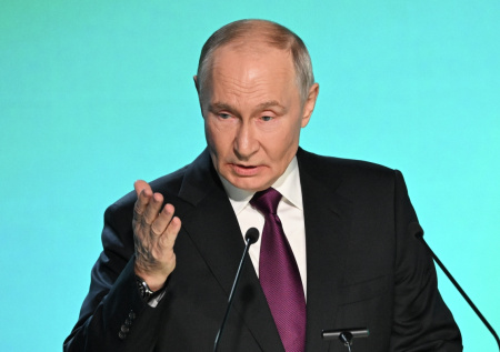 Путин дал важное поручение по поводу генеративного ИИ