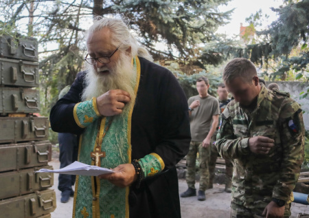 Слуцкий сообщил хорошую новость для военных священников