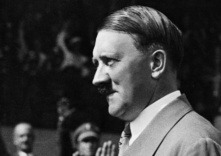 Стало известно, когда Гитлер выглядел как «развалина» и «руина человека»