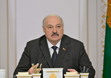 Лукашенко помиловал священников-католиков