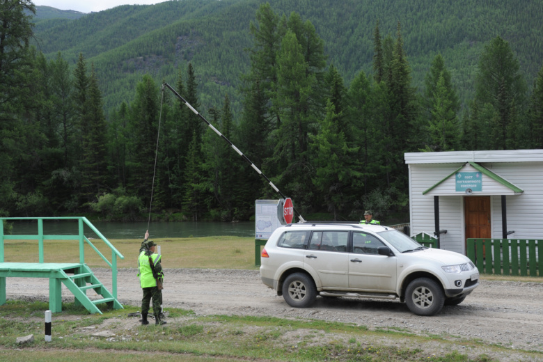 Пограничная зона на участке границы России и Монголии