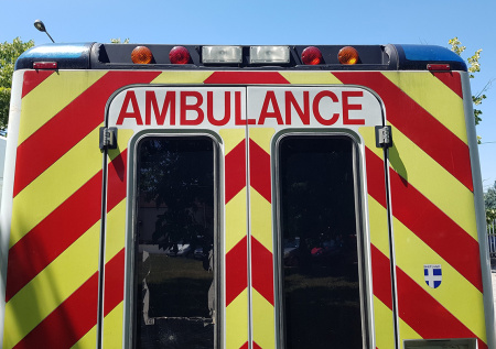 Голого бортпроводника нашли полумертвым после «визита» двух мужчин