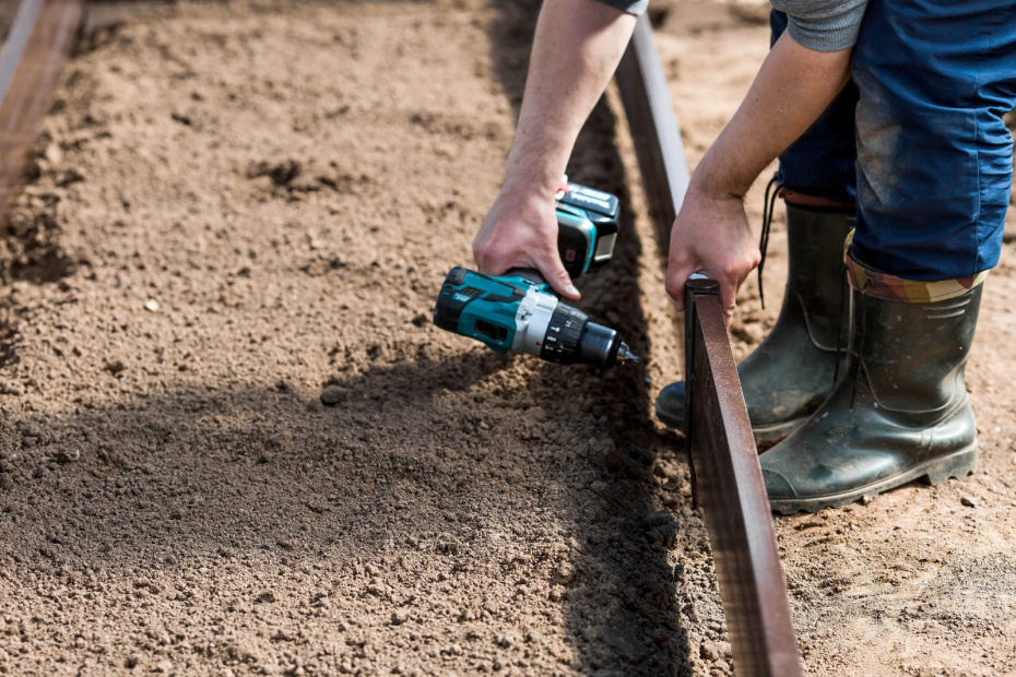 Дренаж и водостоки: простая подготовка участка к весне