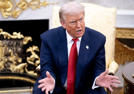 В США говорят, что Трамп одобрил санкции против России