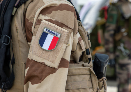 В ЕС генерал готовит население к «потере своих детей» в борьбе с Россией