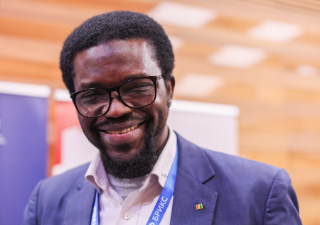 Участники ММФ БРИКС из Сенегала поделились ожиданиями от форума