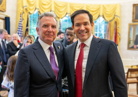 В США раскрыли, кто работал над новым планом США по урегулированию