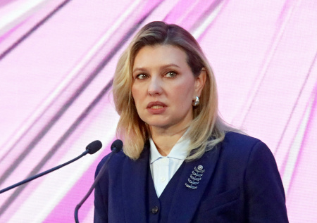 Жену Зеленского связали с коррупционным скандалом на Украине