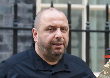 Рустем Умеров вернулся на Украину после слухов о бегстве