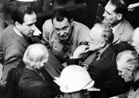 Запад уличили в попытке превратить правду о ВОВ в «разменную монету»