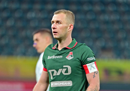 «Раскрылся по-новому»: Непомнящий оценил вклад капитана «Локомотива» в РПЛ