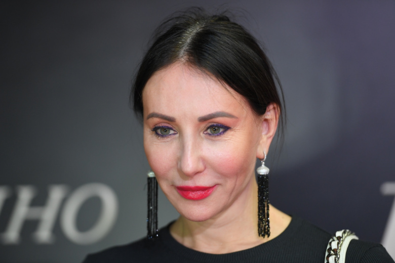 Алика Смехова