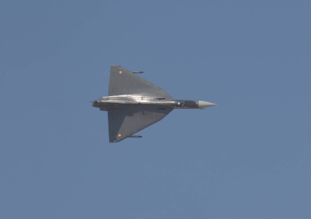 Стала известна судьба пилота потерпевшего крушение в Дубае истребителя