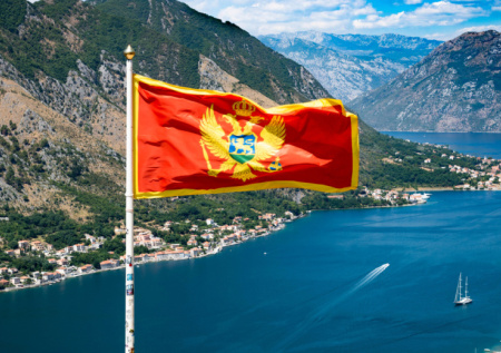 В Черногории анонсировали введение визовых ограничений для россиян