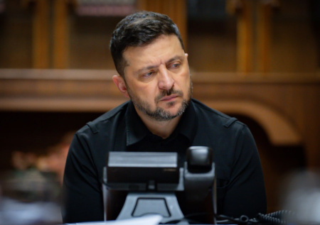 «Лучше сейчас, чем потом»: Песков сделал Зеленскому одно предупреждение