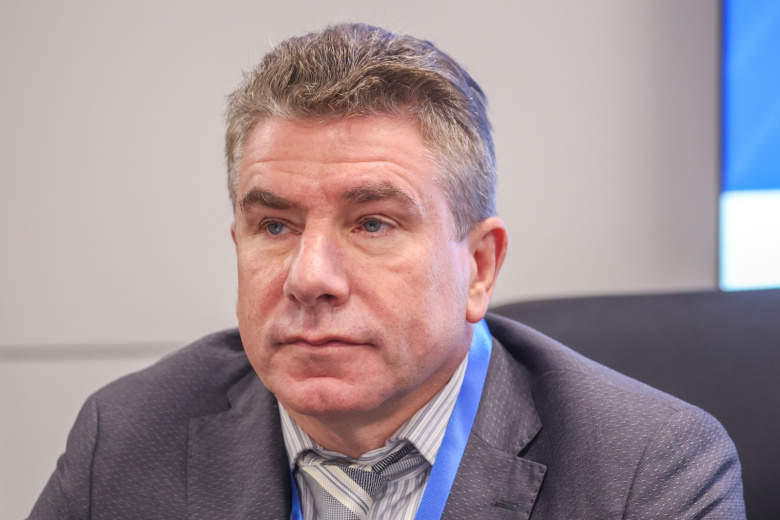 Евгений Новиков