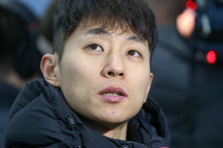 Член сборной России по шорт-треку Виктор Ан