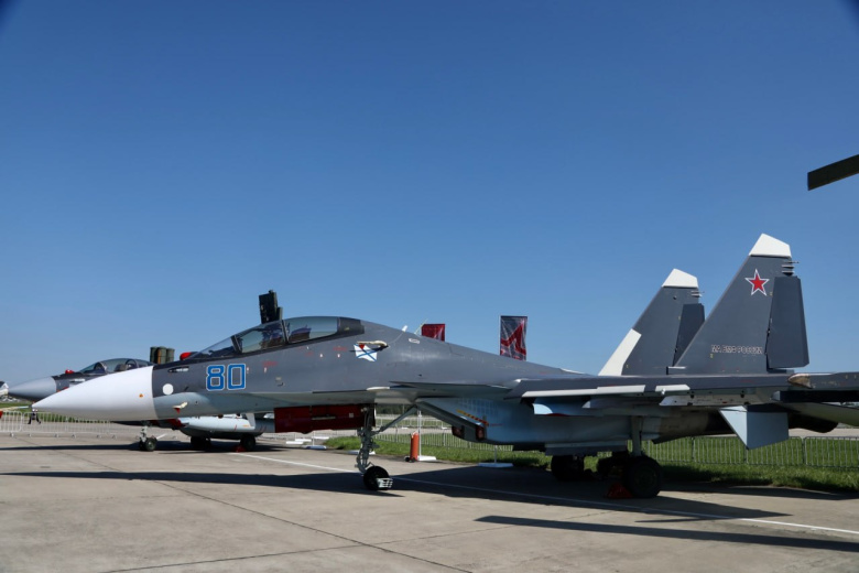 Истребитель Су-30СМ2