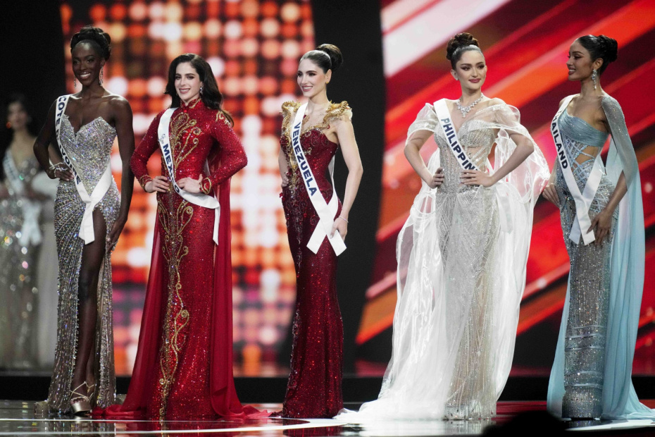Таиланд. Нонтхабури. Участницы 74-го конкурса красоты «Мисс Вселенная» в финале