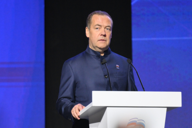 Дмитрий Медведев