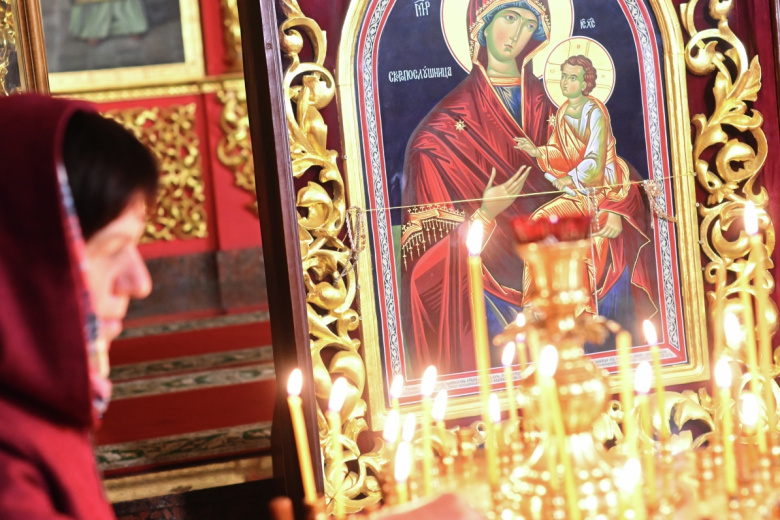 Икона Божией Матери «Скоропослушница» в Свято-Владимирском кафедральном соборе в Луганске