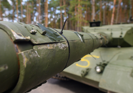 Под Красноармейском найден тайник ВСУ с химическим оружием