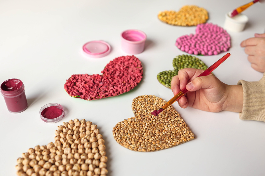 Традиции празднования Дня матери