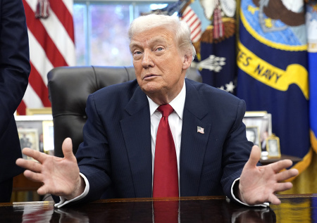 Трамп озвучил мысли по поводу решения Грин уйти из конгресса США