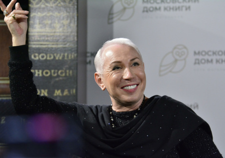 Приставы взялись за «двойника» Пугачевой, задолжавшего огромную сумму