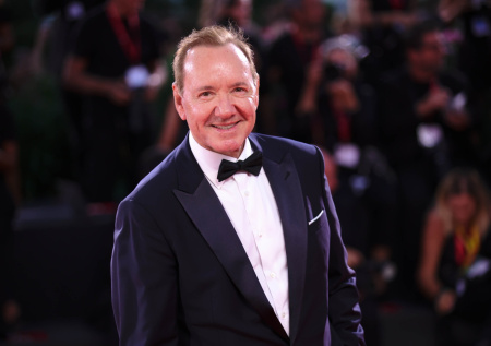 Россияне заполнили зал на концерте «отмененной» голливудской звезды