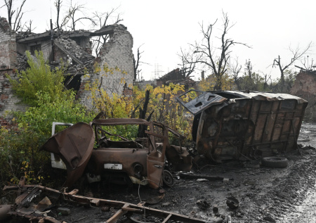 «Все, что можно было»: беженка о бесчинствах военных под Красным Лиманом