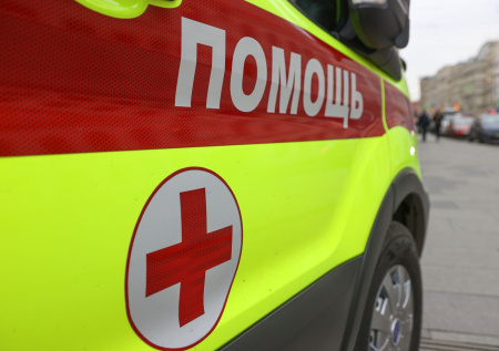 Восьмилетний хоккеист сломал позвоночник во время матча