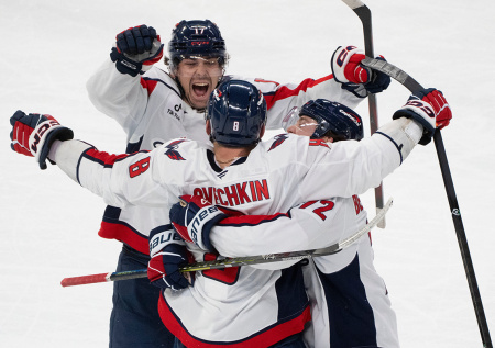 Легендарный Овечкин не спас «Вашингтон» от поражения в матче чемпионата НХЛ