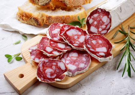 Раскрыты провоцирующие рак продукты