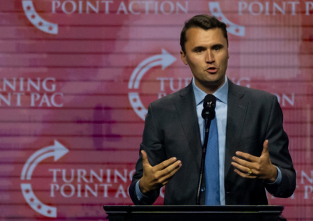 Дуров оценил теорию о причастности Франции к смерти Кирка