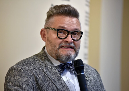 Долги, заочный арест, побег из России, СВО: как живет Александр Васильев