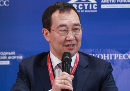 В Якутии опровергли слухи об отставке Николаева