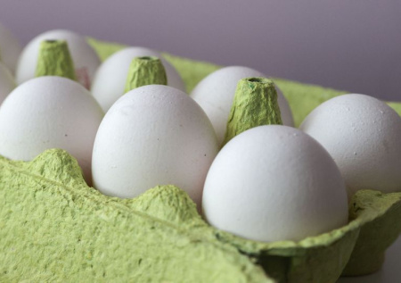 Идеальные яйца без проблем с очисткой: как физика и правильный pH превращают варку в точную науку и ускоряют процесс