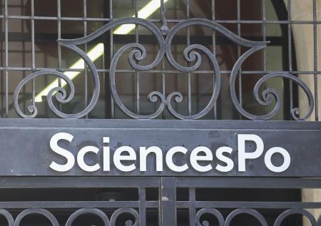 В Париже заявили, что Европа поплатилась за общение с Россией «сквозь зубы»